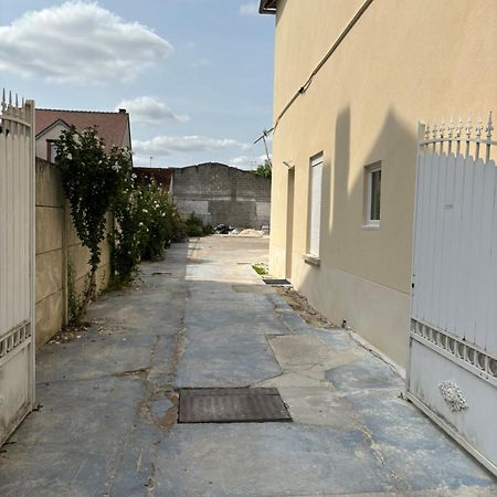 Appartement Hyper Centre De מונטרז'י מראה חיצוני תמונה